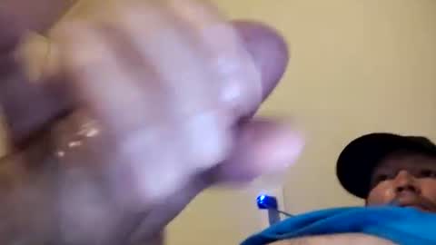 barniemay1 online show from 10.30.25