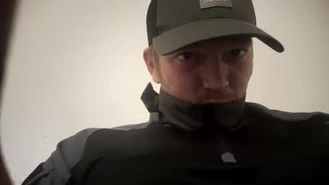 Snapshot of barniemay1 chatting on 02.25.26 barniemay1 online show from 02.25.26