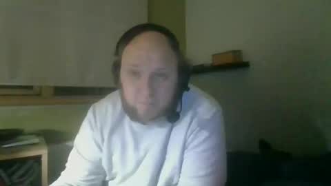 Snapshot of bart_poland chatting on 02.19.25 bart_poland online show from 02.19.25