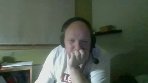 Snapshot of bart_poland chatting on 10.19.25 bart_poland online show from 10.19.25