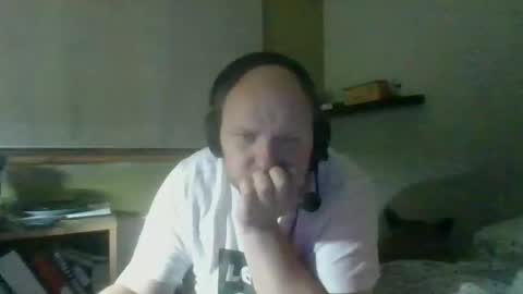 Snapshot of bart_poland chatting on 10.24.25 bart_poland online show from 10.24.25