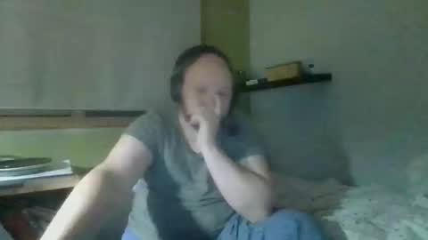 Snapshot of bart_poland chatting on 11.10.25 bart_poland online show from 11.10.25