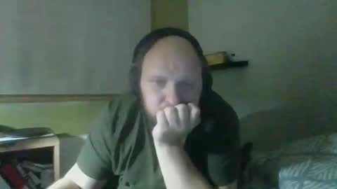 Snapshot of bart_poland chatting on 11.17.25 bart_poland online show from 11.17.25