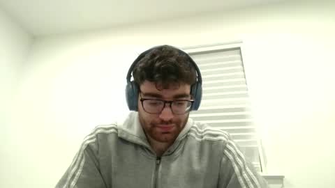 Snapshot of baseballplayerr76 chatting on 02.18.26 baseballplayerr76 online show from 02.18.26