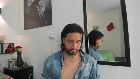 Snapshot of bastian_jones1 chatting on 02.14.26 bastian_jones1 online show from 02.14.26