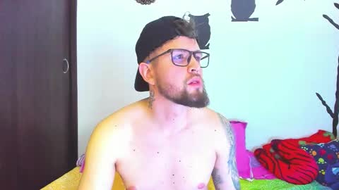 bastianwatson10 online show from 11.11.25