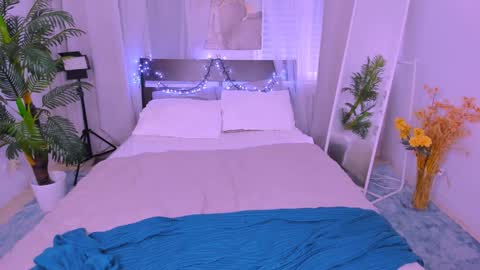 Snapshot of bat_laughing_bat chatting on 01.11.25 Ask me online show from 01.11.25