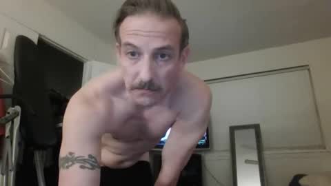 Snapshot of batboy2121 chatting on 02.13.26 babtboy2121 online show from 02.13.26