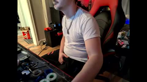 Snapshot of baterboy8687 chatting on 02.16.25 baterboy8687 online show from 02.16.25