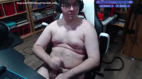 Snapshot of baterricky chatting on 10.19.25 Ricky online show from 10.19.25