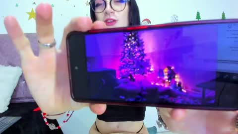 Snapshot of bathory_vamps chatting on 12.19.24 online show from 12.19.24