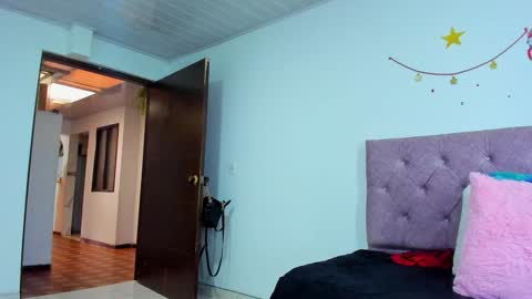 Snapshot of bathory_vamps chatting on 12.27.24 online show from 12.27.24