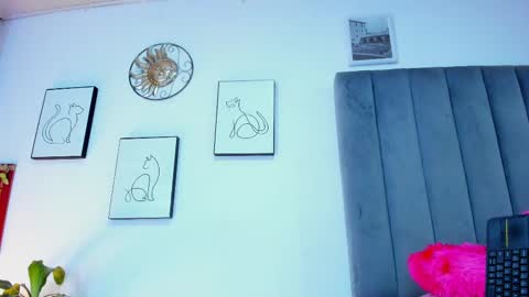 Snapshot of bathory_vamps chatting on 03.04.25 online show from 03.04.25