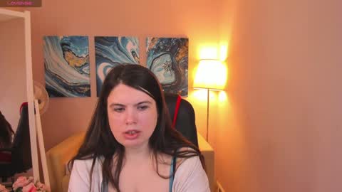 Snapshot of battymoll chatting on 01.08.25 battymoll online show from 01.08.25