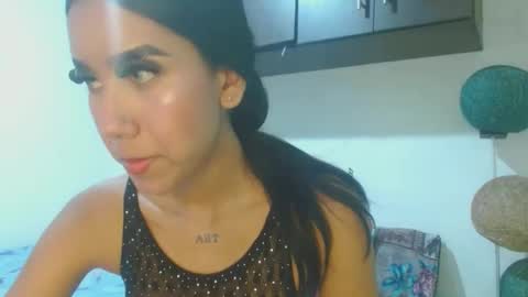 Snapshot of bayonettaxxx chatting on 01.04.25 sexi baby online show from 01.04.25