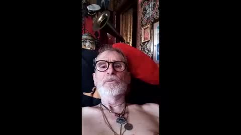 Snapshot of bazzasworld chatting on 02.03.26 Bazza online show from 02.03.26