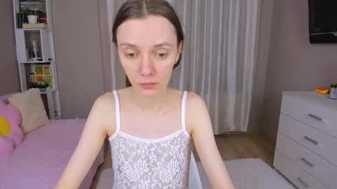 Snapshot of bb_lourels_ chatting on 03.04.26 Lourel I will be here on and online show from 03.04.26