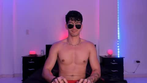 Snapshot of bbbeachboy chatting on 01.13.25 Valentino online show from 01.13.25