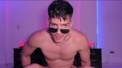 Snapshot of bbbeachboy chatting on 01.27.25 Valentino online show from 01.27.25