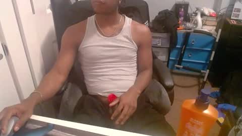 Snapshot of bbc_elrey chatting on 03.06.26 Racks online show from 03.06.26