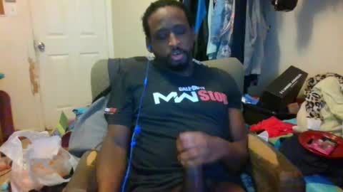 rocker n queen online show from 12.15.24