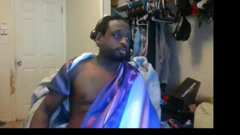 rocker n queen online show from 12.25.24