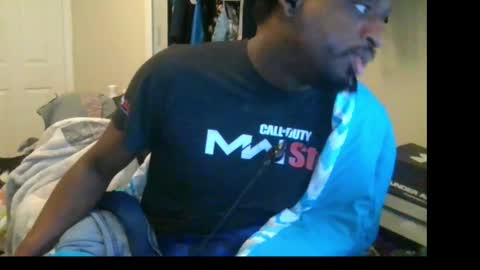 rocker n queen online show from 12.31.24