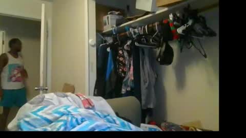 rocker n queen online show from 01.07.25