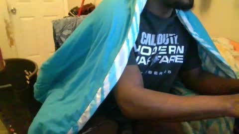 rocker n queen online show from 02.04.25