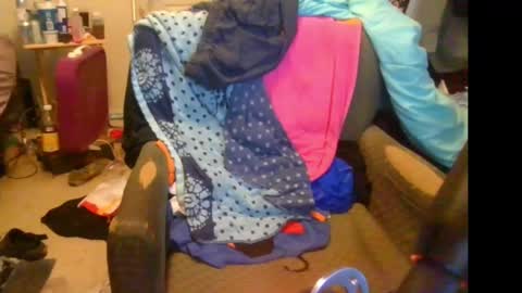 rocker n queen online show from 10.16.25