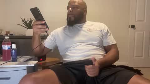 Zaddy online show from 11.17.25