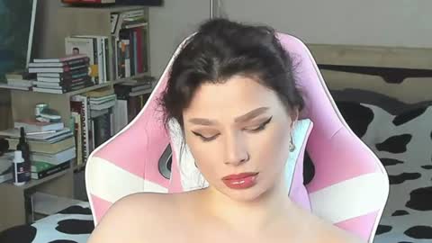 Snapshot of bbj_one chatting on 06.14.26 bbj_one online show from 06.14.26