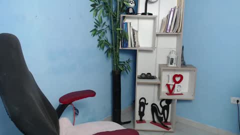 Snapshot of bbw_charlote chatting on 01.21.25 Charlote online show from 01.21.25