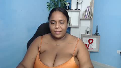 Snapshot of bbw_charlote chatting on 01.31.25 Charlote online show from 01.31.25