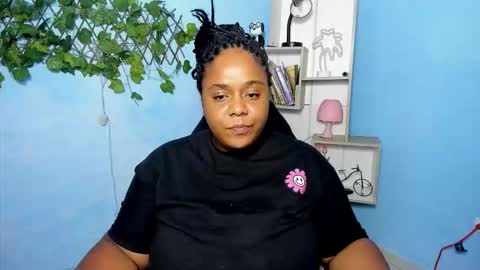 Snapshot of bbw_charlote chatting on 11.28.25 Charlote online show from 11.28.25