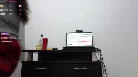 Emma online show from 11.21.25