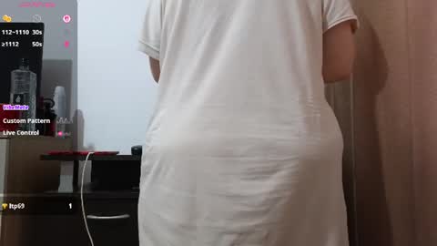Snapshot of bbw_milf_4u chatting on 06.13.26 Emma online show from 06.13.26