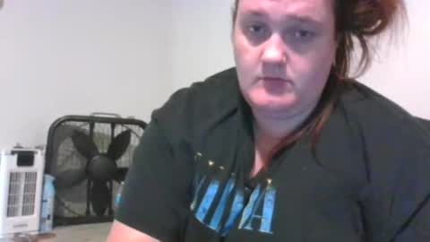 Snapshot of bbwdomqueen chatting on 10.11.25 QuEen KeLs online show from 10.11.25