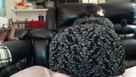 Julie online show from 03.11.26