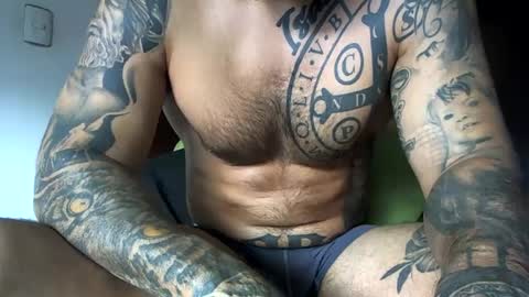 Snapshot of bby044 chatting on 03.12.25 bby044 online show from 03.12.25