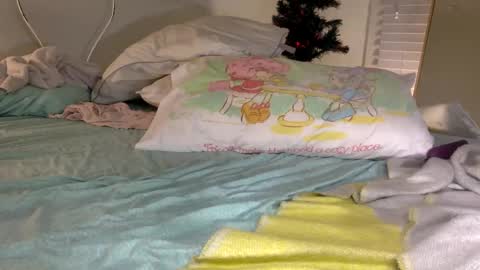 bby2brat online show from 12.26.24