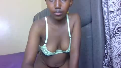 Mona online show from 03.11.26