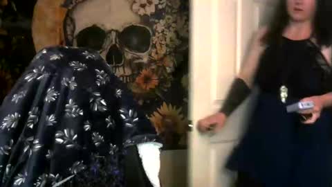 Snapshot of bcytd2 chatting on 12.15.25 bcytd2 online show from 12.15.25