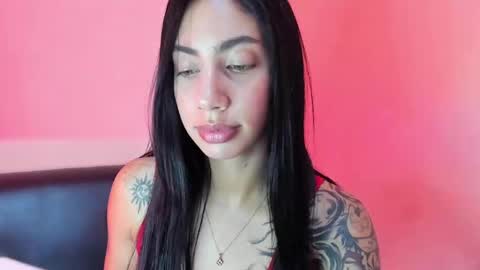 daniela villamizar online show from 01.17.25