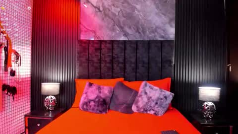 Snapshot of bdsm_doll chatting on 03.08.26 Danna online show from 03.08.26