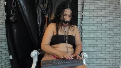 Snapshot of bdsm_meduza chatting on 10.07.25 Meduza  online show from 10.07.25