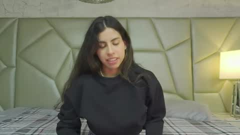 Helena  Evan online show from 12.16.25