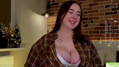 Snapshot of beam_kim chatting on 12.16.24 kim3 INDEPENDENT MODEL online show from 12.16.24