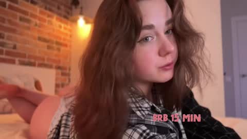 Snapshot of beam_kim chatting on 02.07.25 kim3 INDEPENDENT MODEL online show from 02.07.25