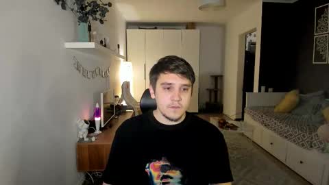 Snapshot of bear_beer130 chatting on 10.13.25 bear_beer130 online show from 10.13.25